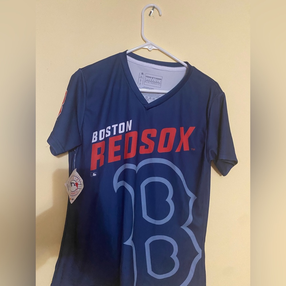 FOCO MLB Women's
Boston Red Sox Sz XL NWT